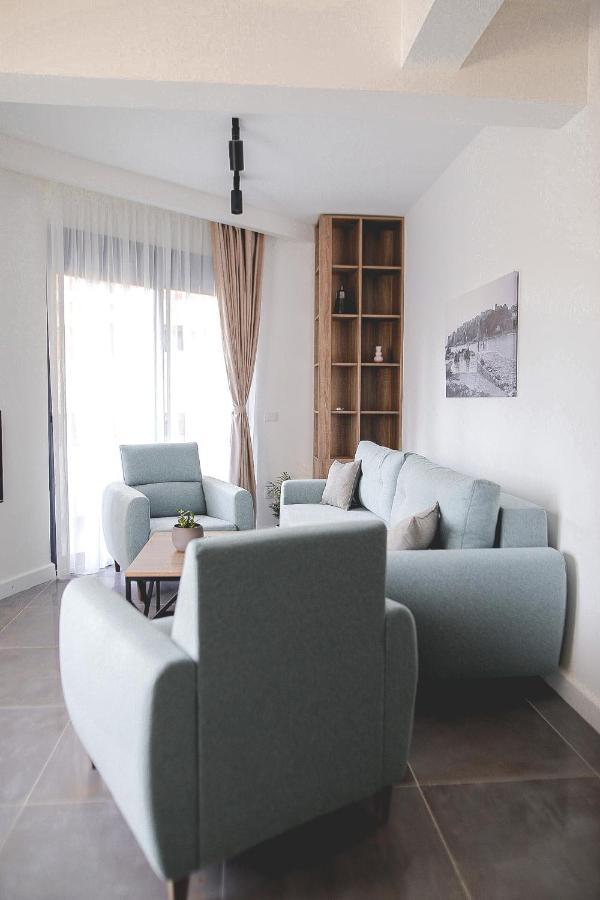 Apartment Allure *