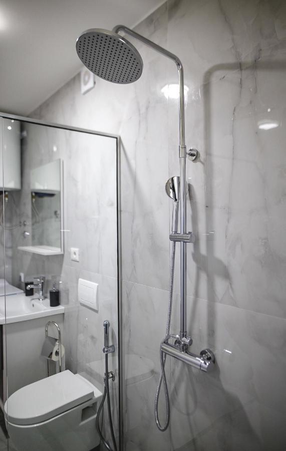 Apartment Allure
